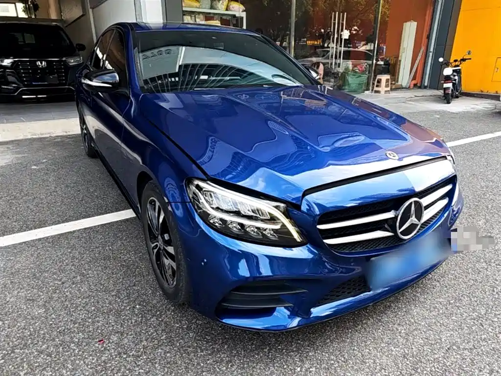 Mercedes-Benz C-Class 2019 — фото 4