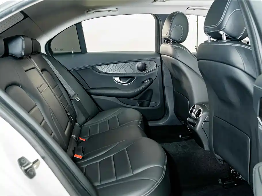 Mercedes-Benz C-Class 2020 — фото 20
