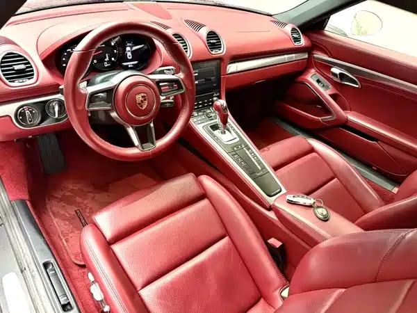 Porsche 718 2020