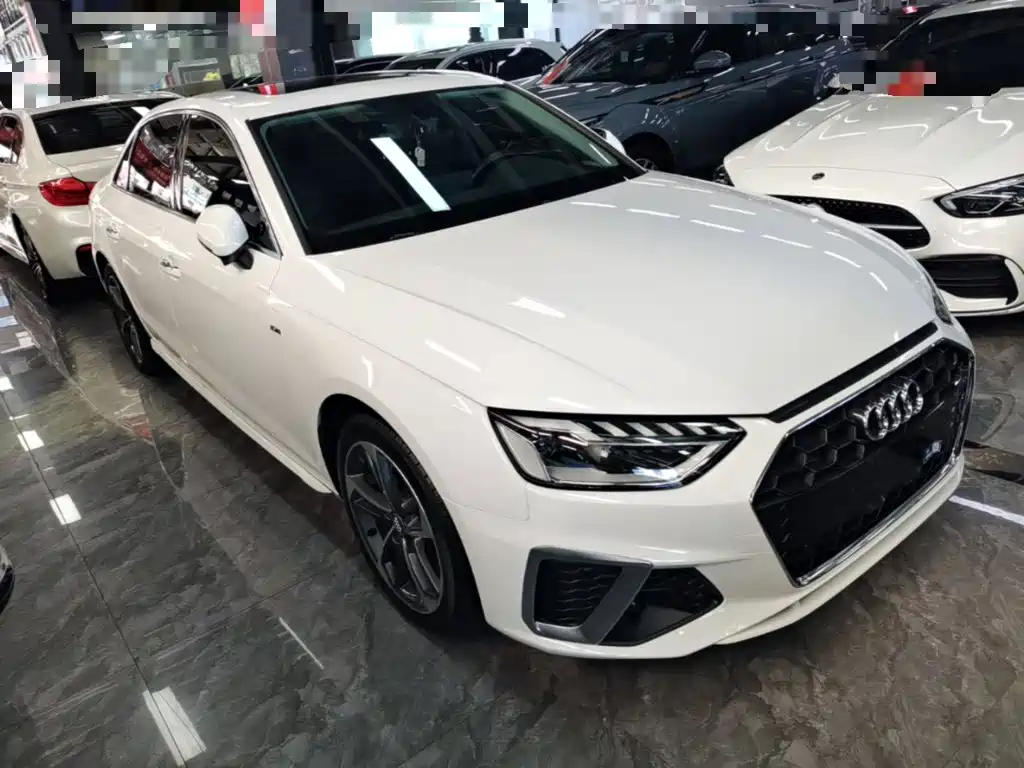 Audi A4L 2020
