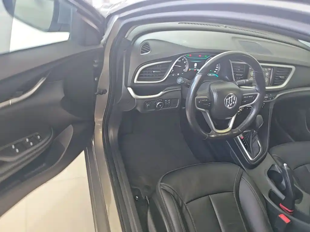 Buick Excelle 2019 — фото 16