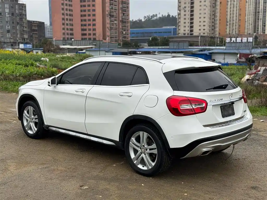 Mercedes-Benz GLA 2016 — фото 6