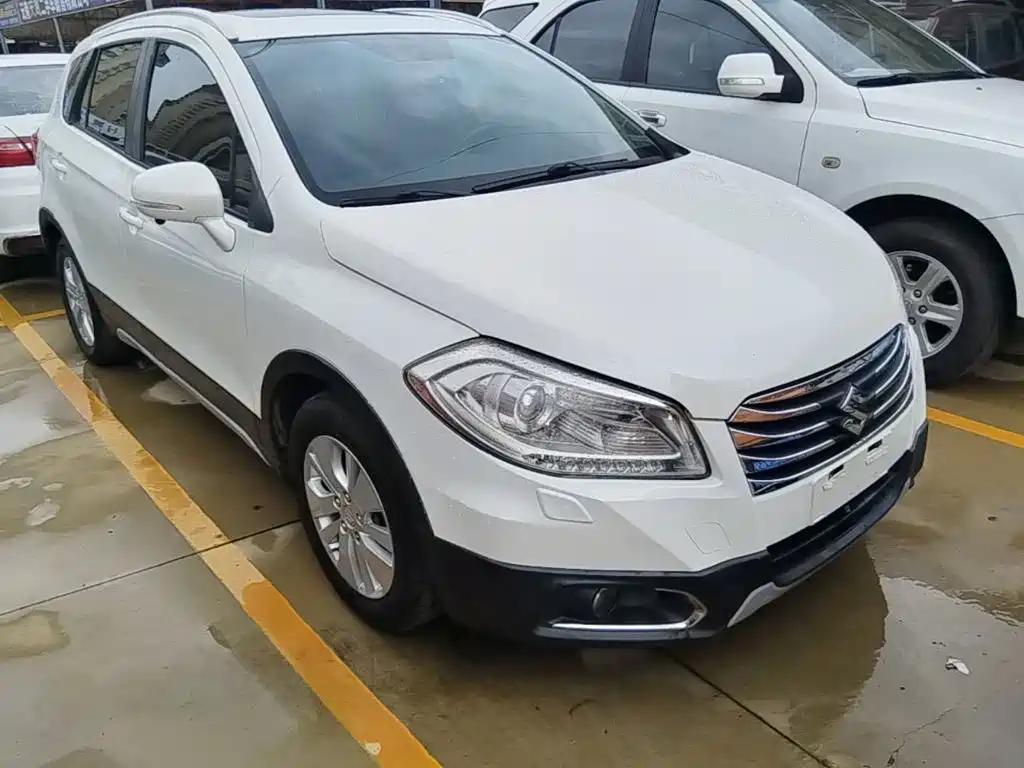 Suzuki S-Cross 2015 — фото 4