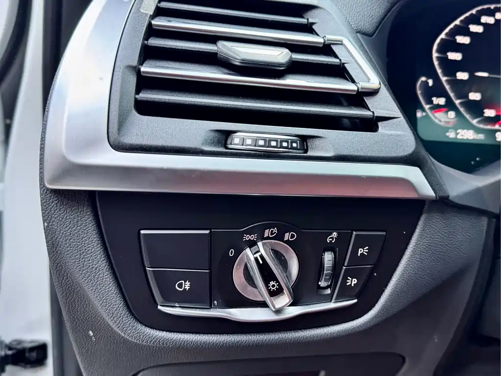 BMW X3 2022 — фото 13
