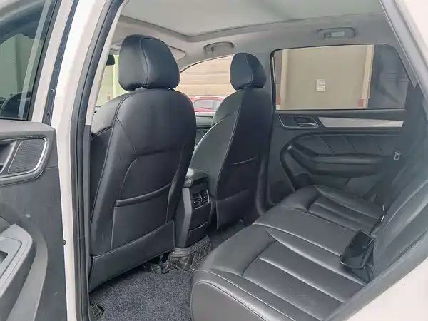 Roewe RX5 2018
