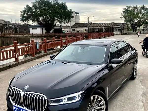 BMW 7 Series 2016