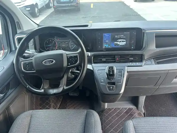 Ford Transit 2024