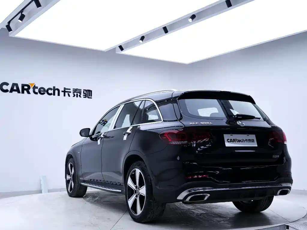 Mercedes-Benz GLC 2023 — фото 5