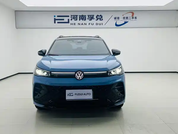 Volkswagen Tiguan L 2024