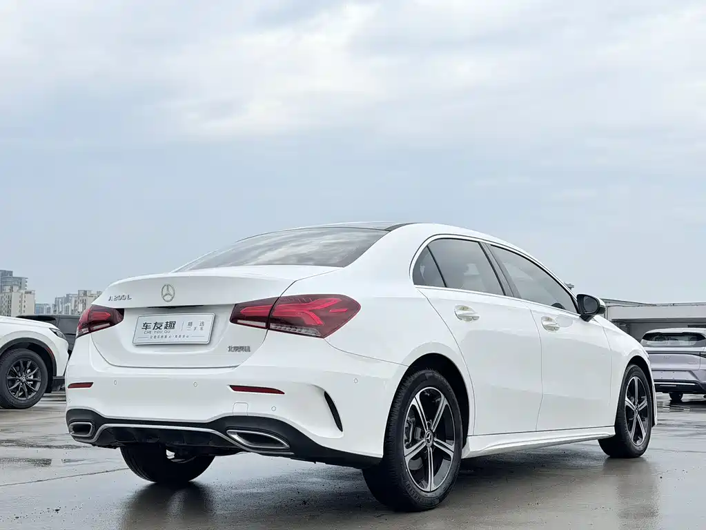 Mercedes-Benz A-Class 2022 — фото 11