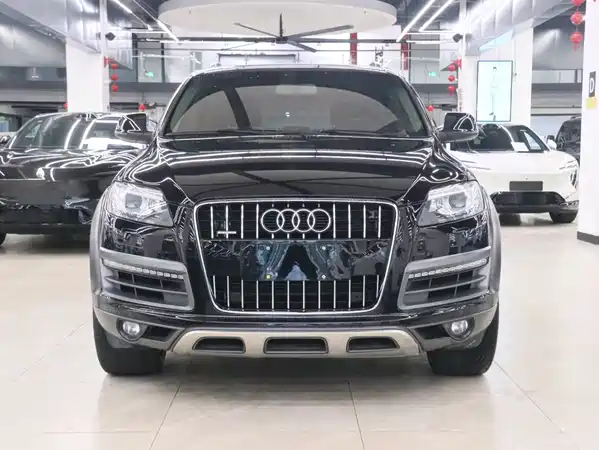 Audi Q7 2015