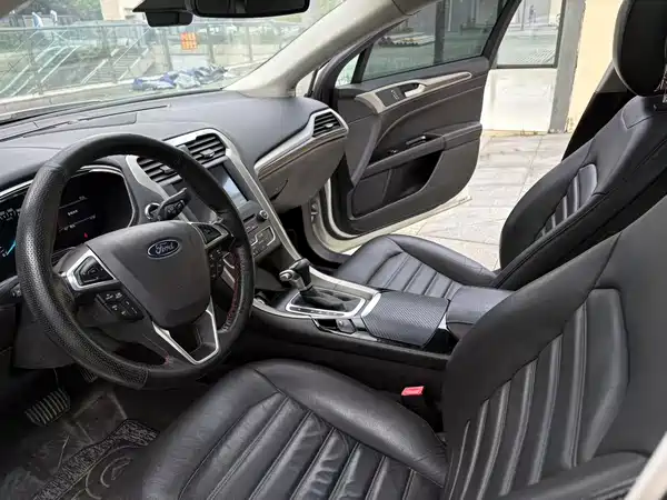 Ford Mondeo 2016