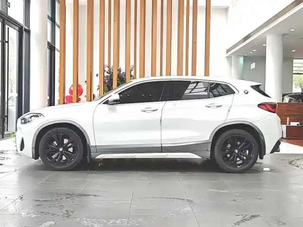 BMW X2 2021