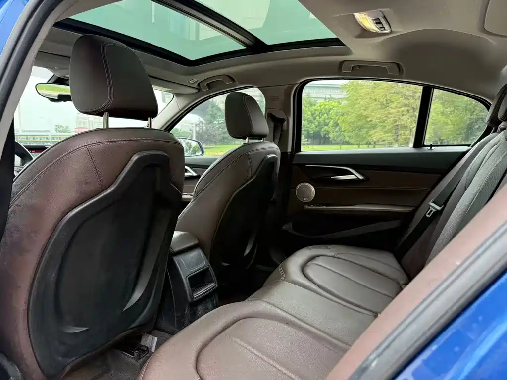 BMW 1 Series 2019