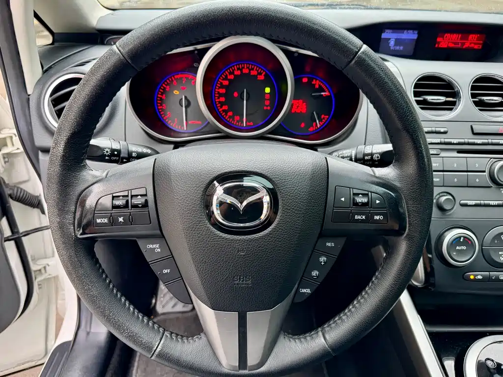 Mazda CX-7 2016 — фото 8