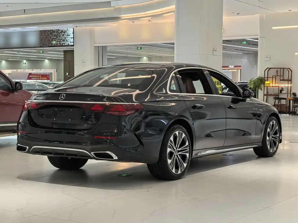 Mercedes-Benz E-Class New Energy 2025 — фото 11