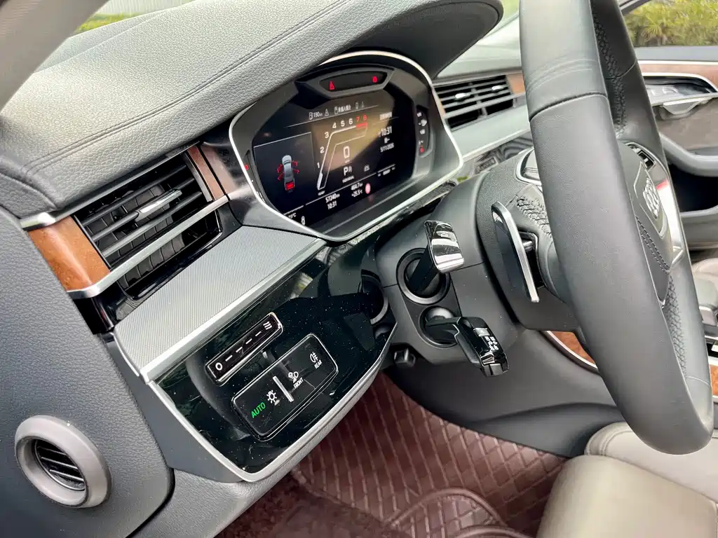 Audi A8 2019