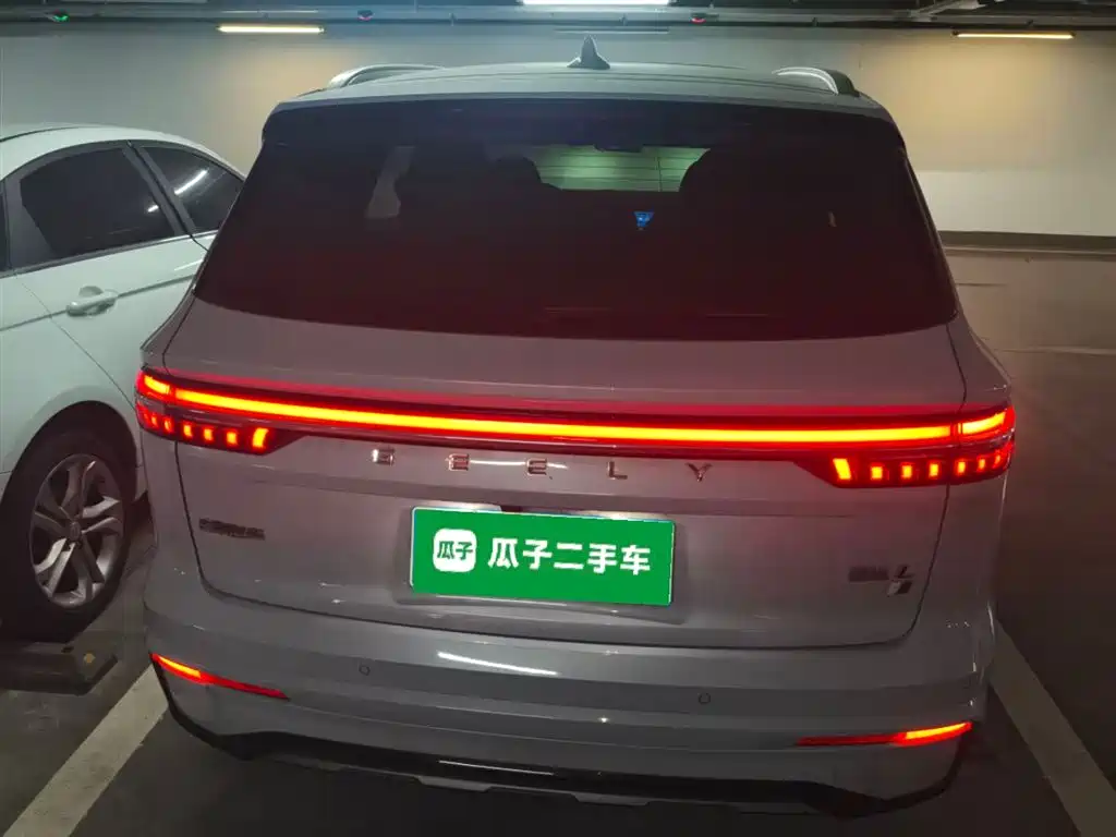 Geely Xingyue L 2023 — фото 4