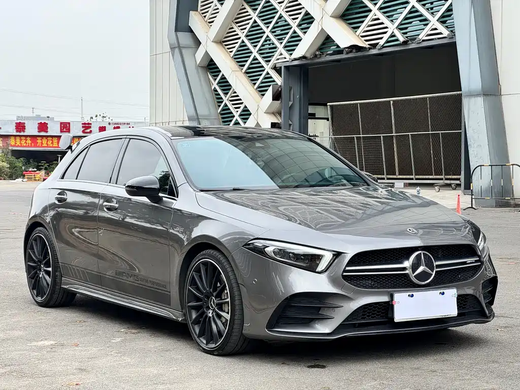Mercedes-Benz A-Class AMG 2022 — фото 3