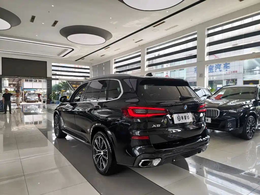 BMW X5 2023 — фото 15