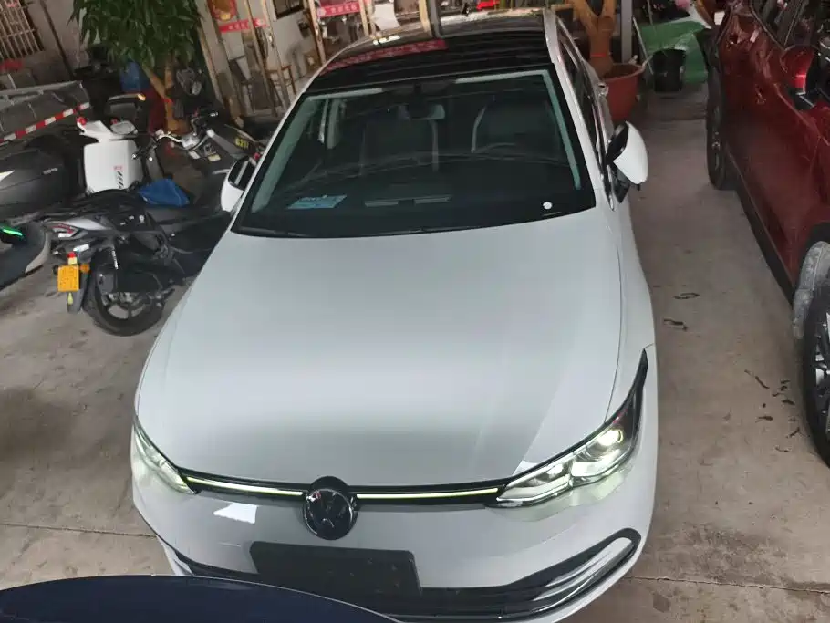 Volkswagen Golf 2023