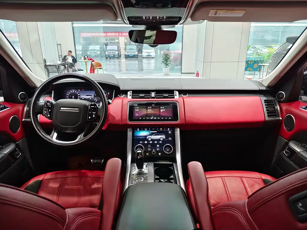 Land Rover Sport 2021 — фото 14