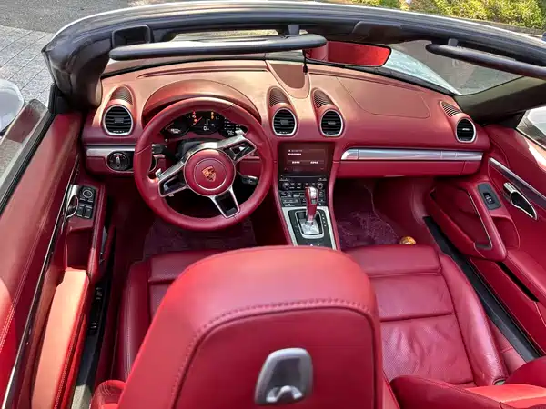 Porsche 718 2017