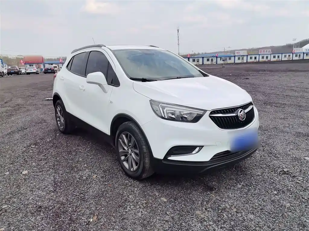 Buick Encore 2018 — фото 10