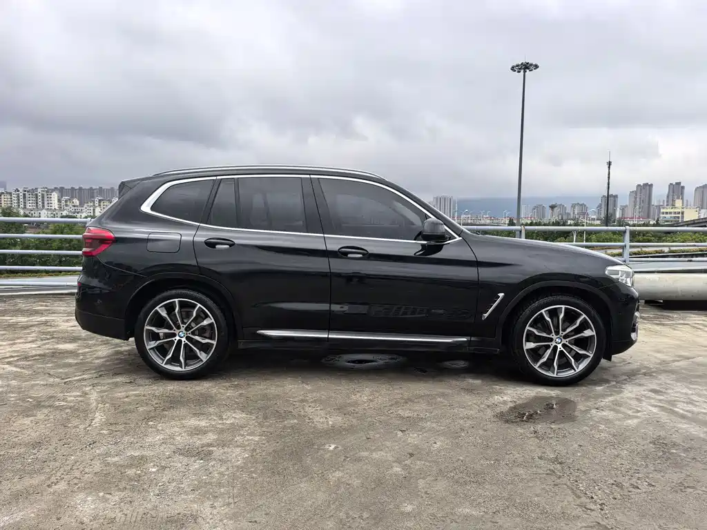BMW X3 2019 — фото 4