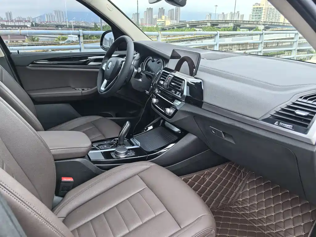 BMW X3 2019 — фото 12