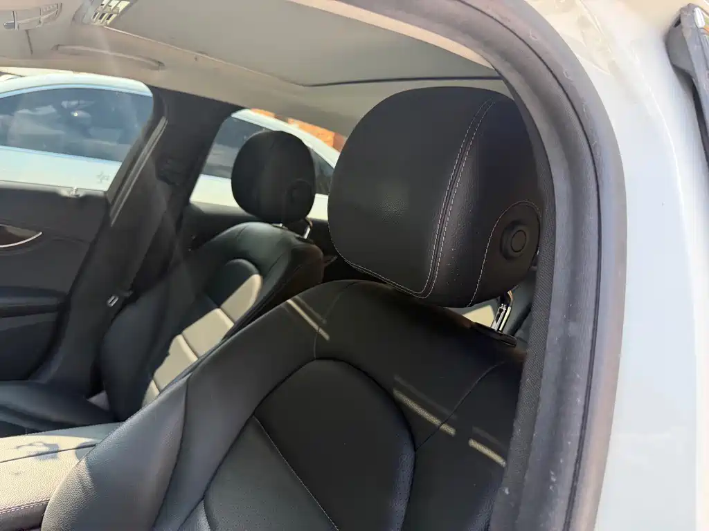 Mercedes-Benz C-Class 2015