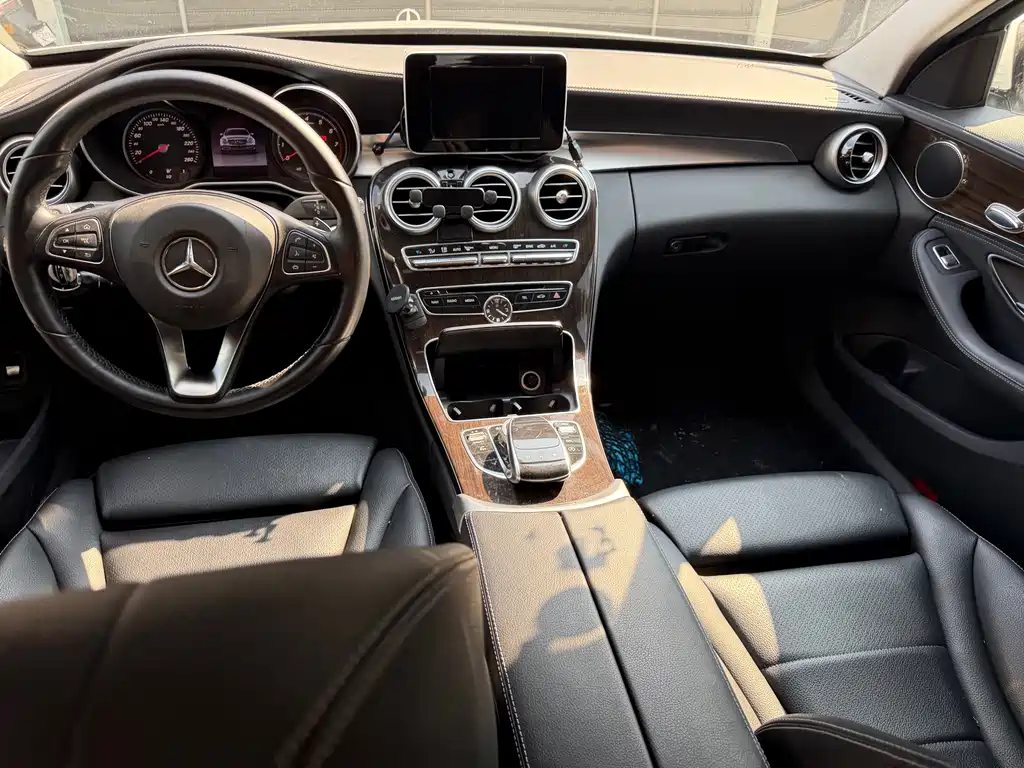Mercedes-Benz C-Class 2015 — фото 10