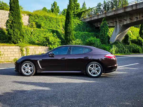 Porsche Panamera 2013