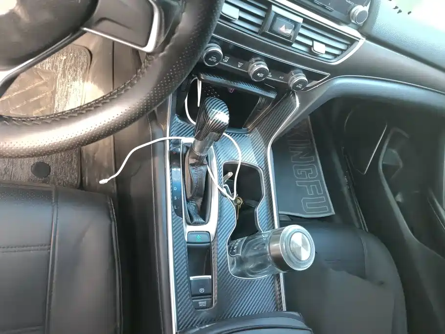 Honda Accord 2018 — фото 16
