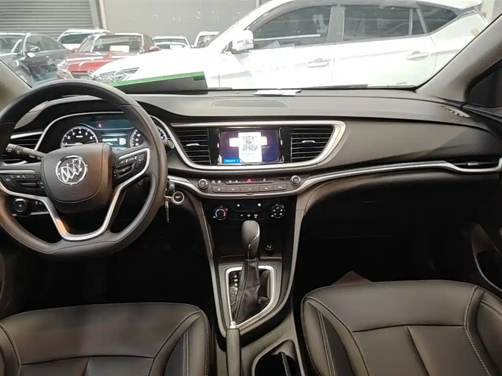 Buick Excelle 2022 — фото 14