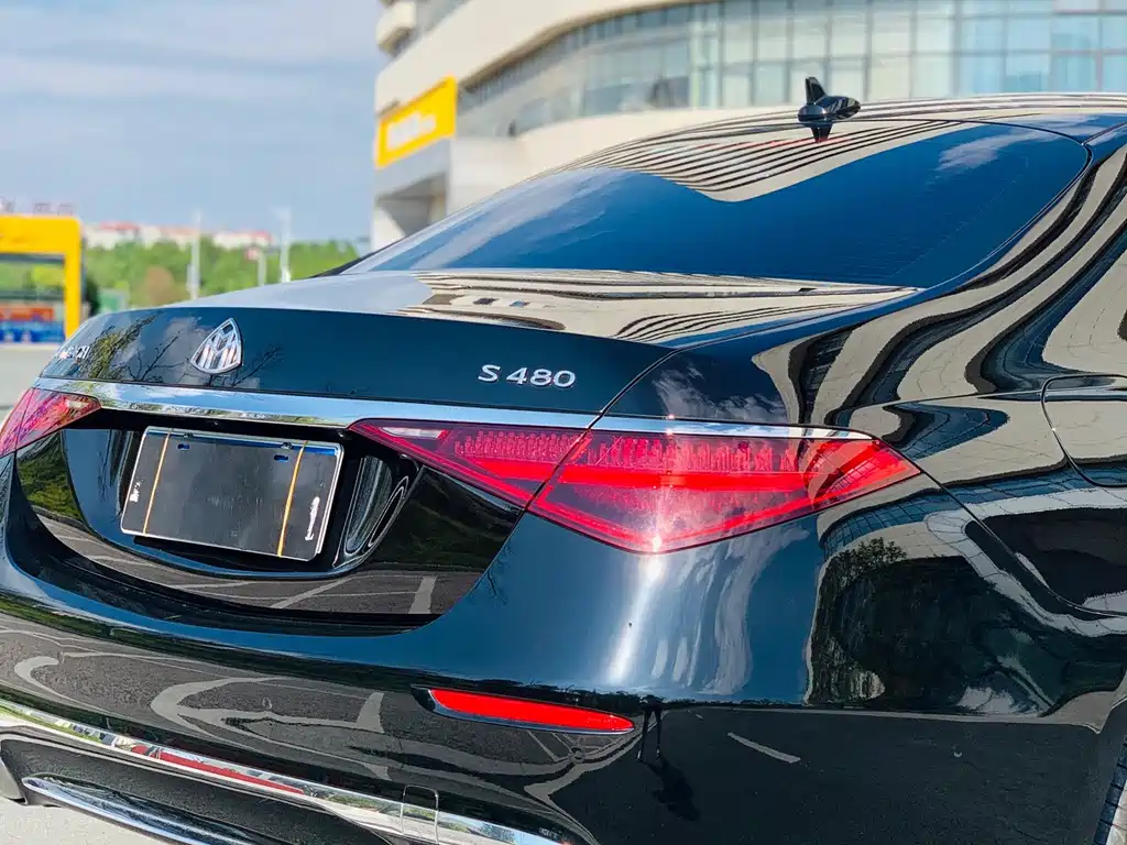 Mercedes-Benz Maybach S-Class 2023 — фото 10