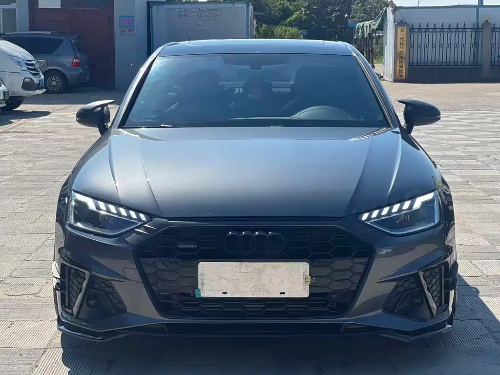 Audi A4L 2025