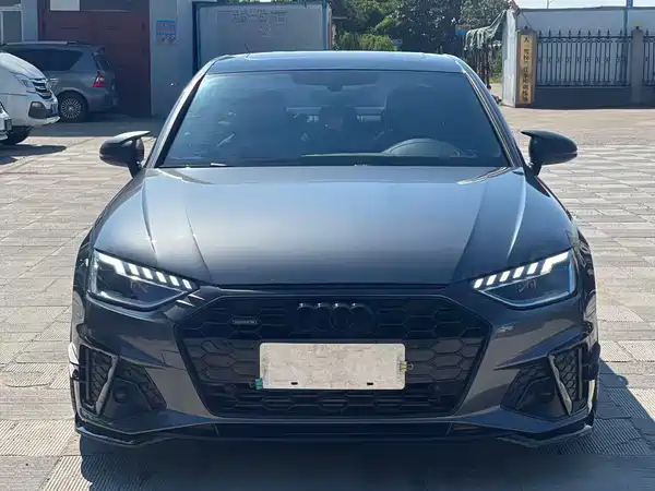 Audi A4L 2025