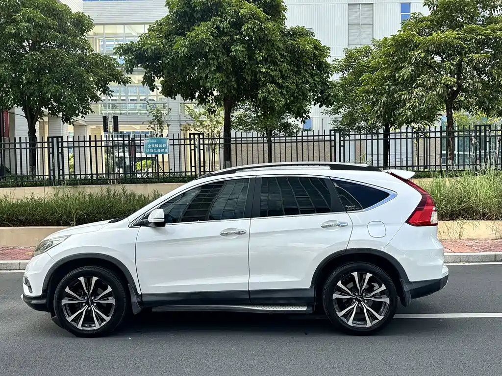 Honda CR-V 2015 — фото 9