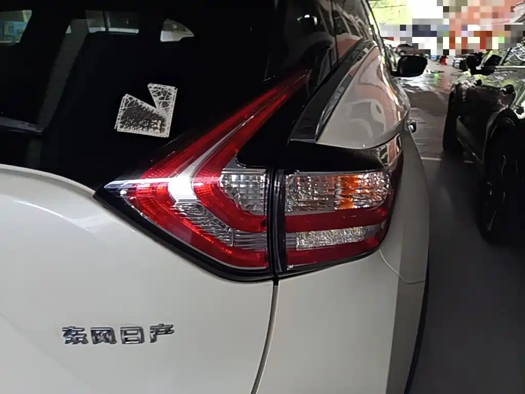 Nissan Murano 2017 — фото 8