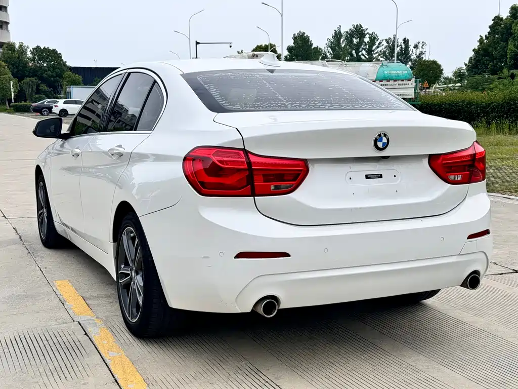 BMW 1 Series 2020