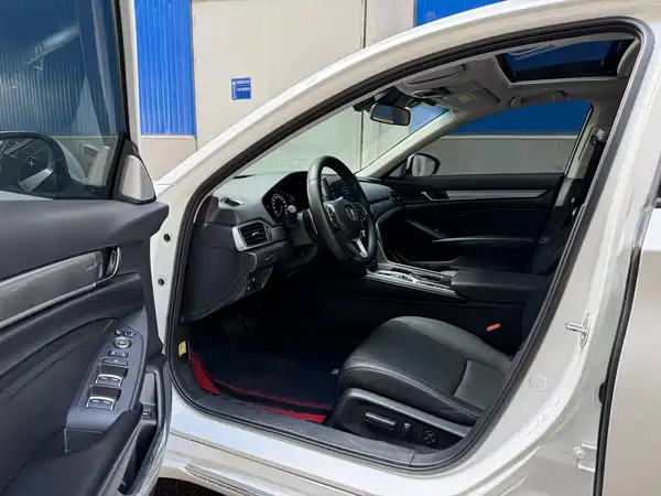 Honda Accord 2022