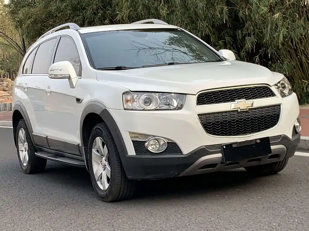 Chevrolet Captiva 2014 — фото 3