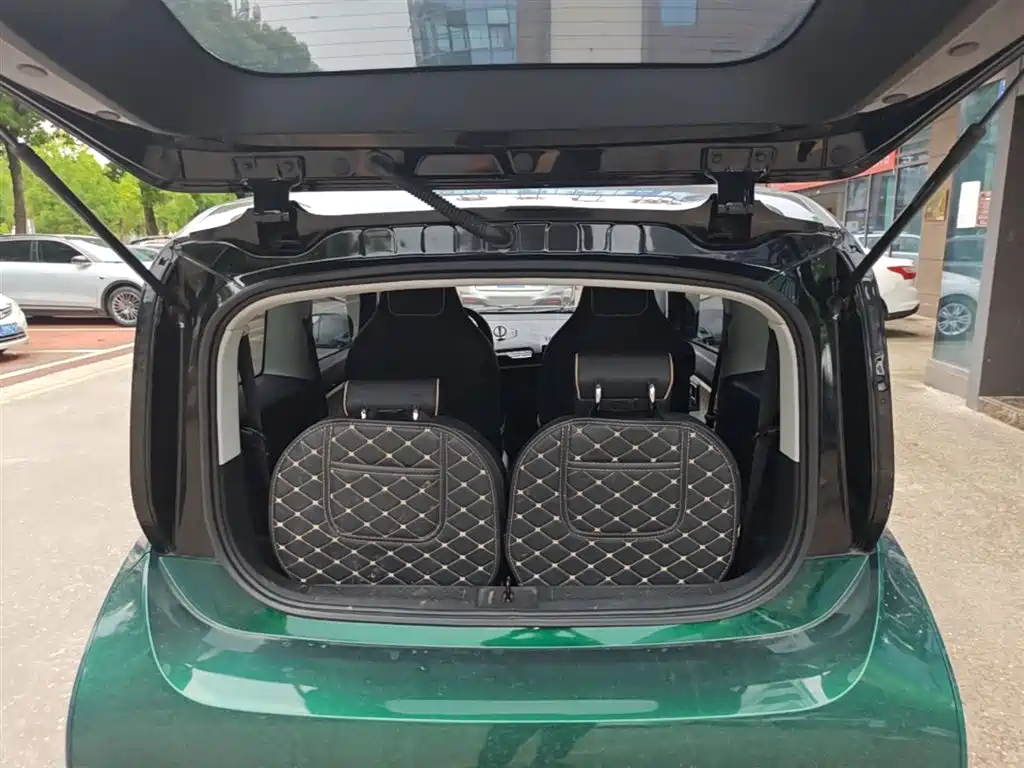 Baojun KiWi EV 2023 — фото 19