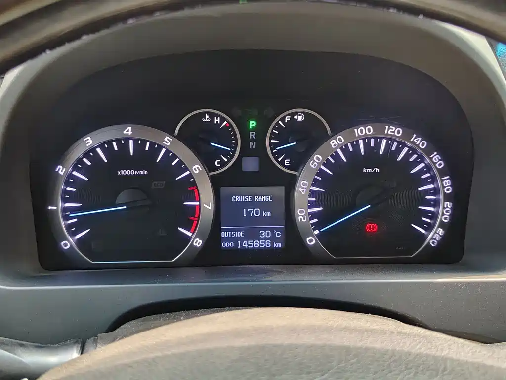 Toyota Alphard 2015 — фото 11