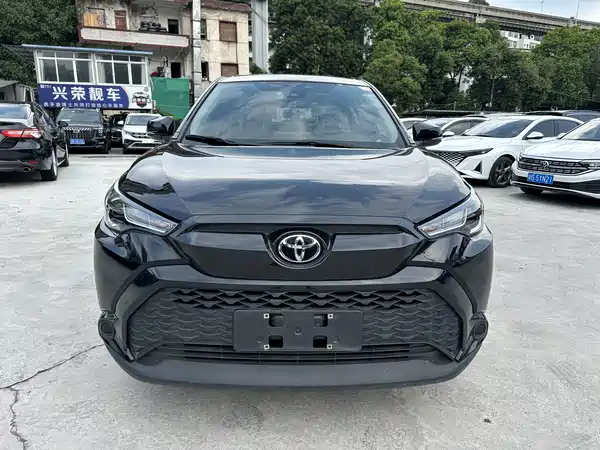 Toyota Frontlander 2023