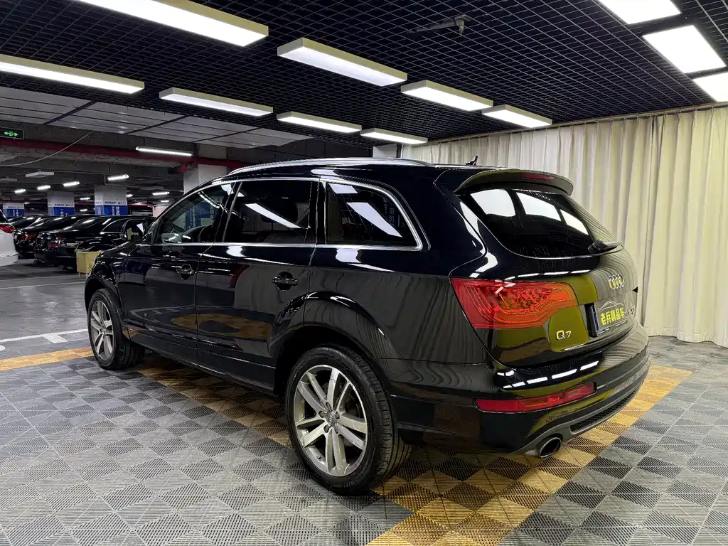 Audi Q7 2014 — фото 7