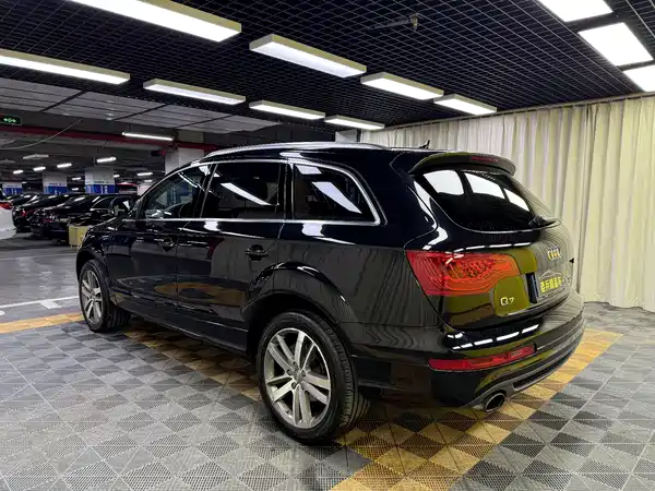 Audi Q7 2013