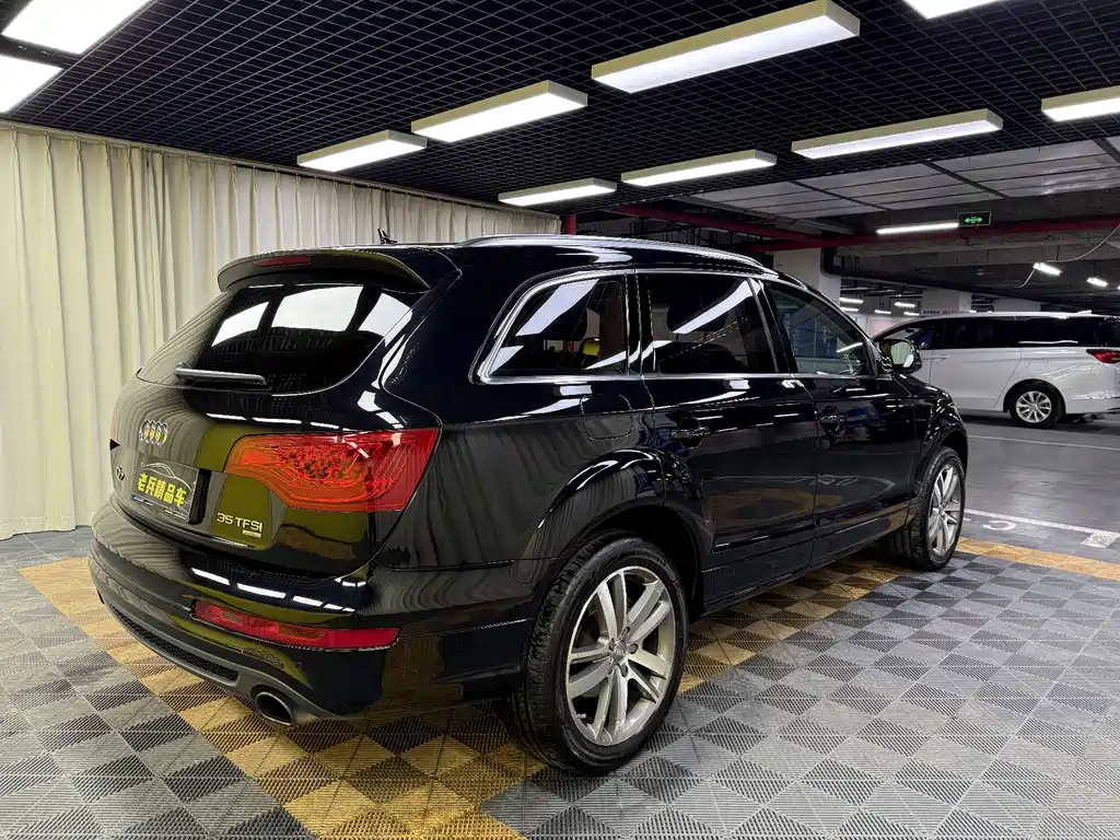 Audi Q7 2014 — фото 4