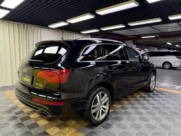 Audi Q7 2013